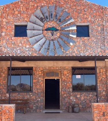 Betta Lodge