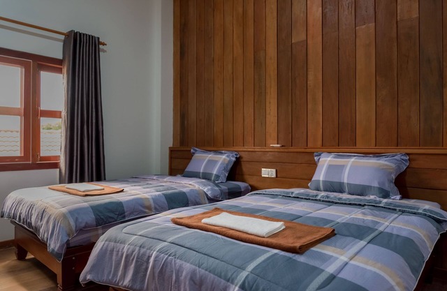 Beyond Angkor Homestay - First Floor 2-Bedroom & Living Room