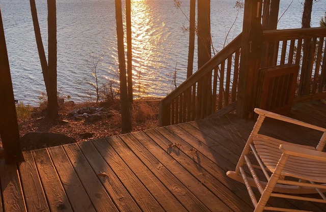 Big Water View- Lake Martin-Sunset Station!