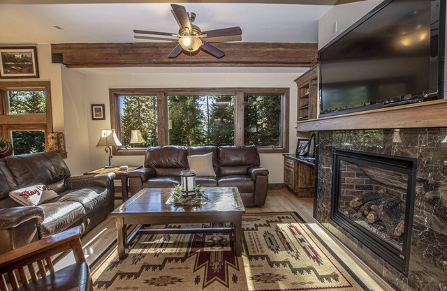Black Bear Haus by Hauserman Rentals