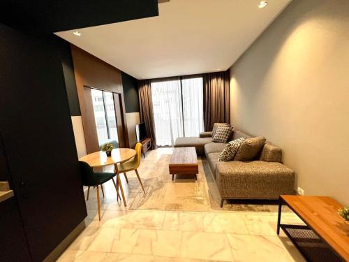 BLiving25-The Chic place In the Town-Well Located