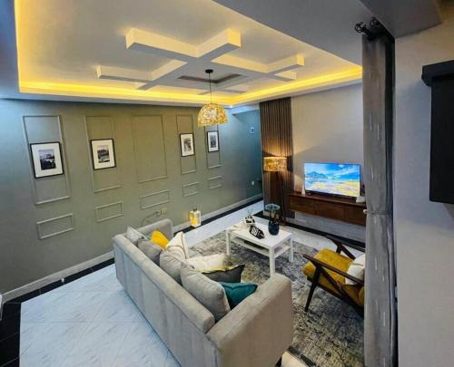 BluBlush Fine Living