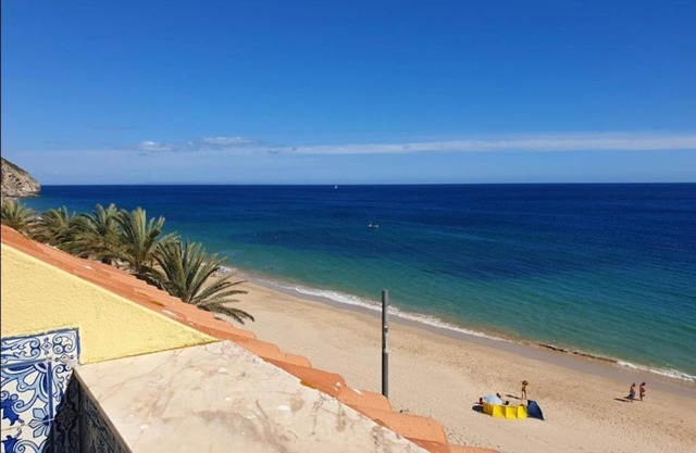 BLUE HOUSE SESIMBRA with parking