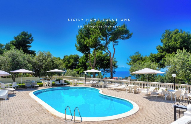 Blue moon cottage with pool Oasis Sea view in Villa By Sicily Home Solutions