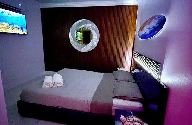 Blue pearl suite
