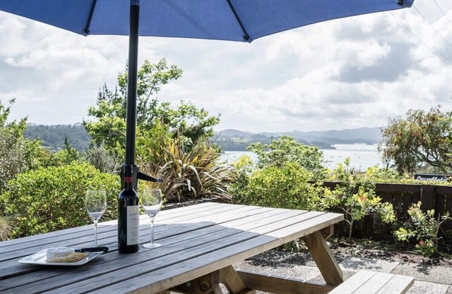 Blue Peter - Opua Holiday Home