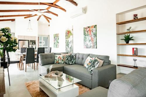 Blue Venao PENTHOUSE APARTMENT B