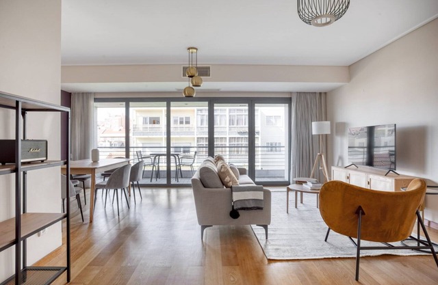 Blueground | Alcântara, fully furnished