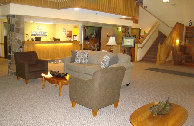 Boarders Inn & Suites by Cobblestone Hotels - Faribault