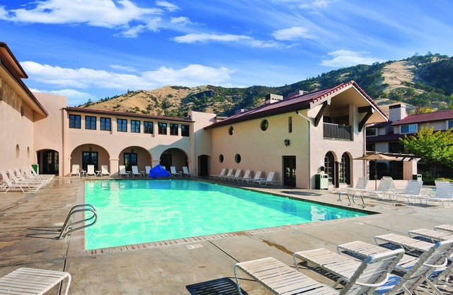 Boating, swimming, fishing, and hiking mecca!