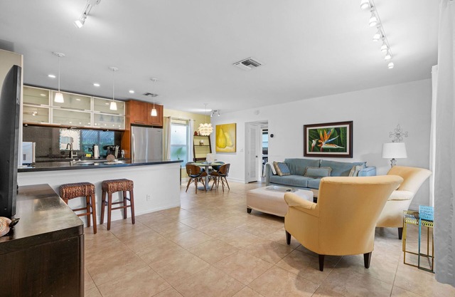 Boca Raton Beach Estate Summer DISCOUNT