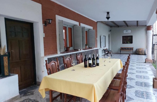 BODEGA Y ALOJAMIENTO DON VEGA