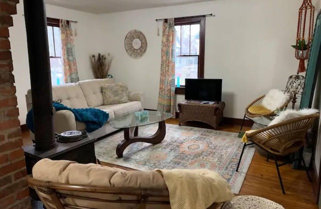 Boho Garden Bungalow: SPECIAL this weekend only!