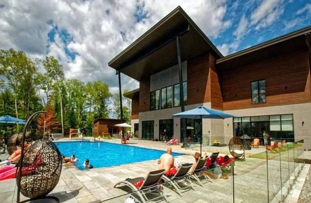 BOISLELE - 4 bedrooms - sleeps 8