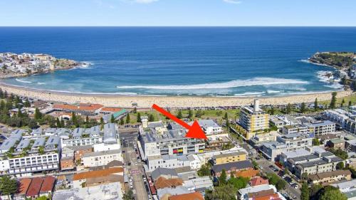 Bondi Ocean Views, Parking, 1 min to Beach