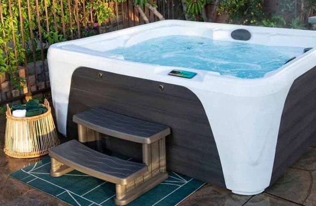 Brand new hot tub available from 3rd September 2025, games room and free Wifi.
