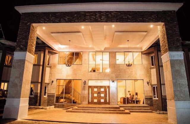 Brava Hotel