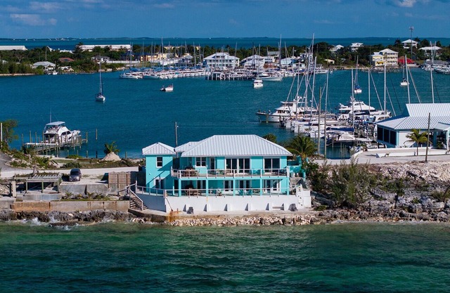 Breathtaking Ocean views from every room on Mermaid Reef. Watch Video 4.5 baths