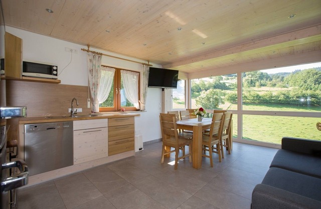 Breigenhof - Ferienhaus Weideblick EG - sunny location