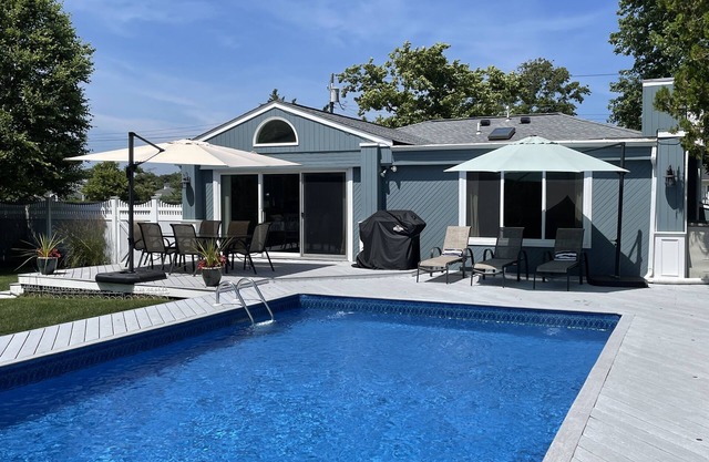 Bright Contemporary W/Private Pool Steps from Moriches Bay