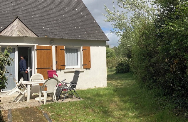 Bright house in the dunes, Kerhillio beach with fine sand, swimming pool