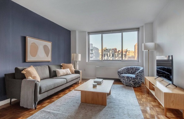 Bright LES 1BR w/Elevator & W/D, nr Green Space, by Blueground