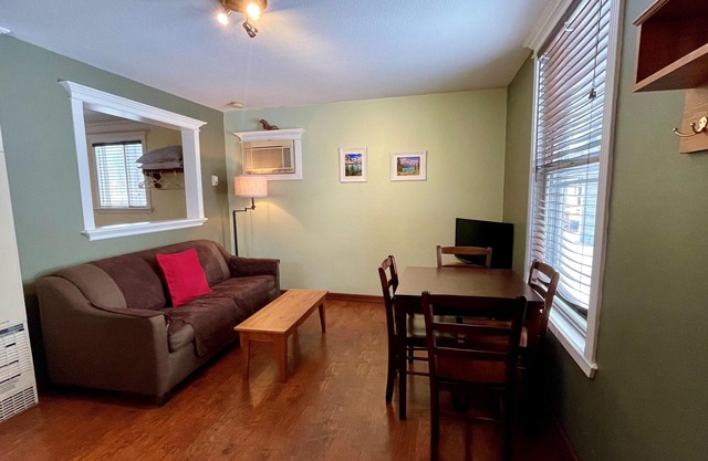 Brookside Motel Cabin # 2