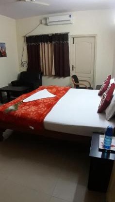 Brookside Service Apartment
