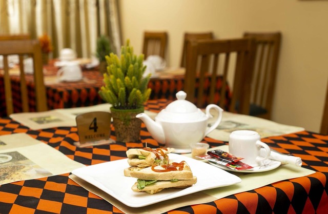 BROOKVALE HOTEL