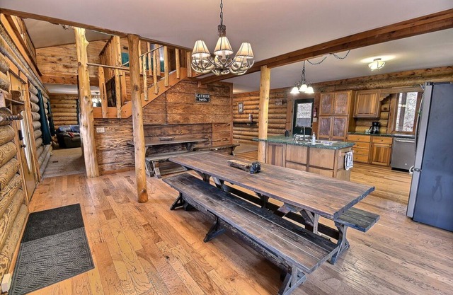 Broomsage Cabin - Enjoy the peace of nature