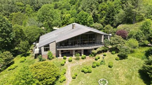 Buck Mountain Ranch Retreat