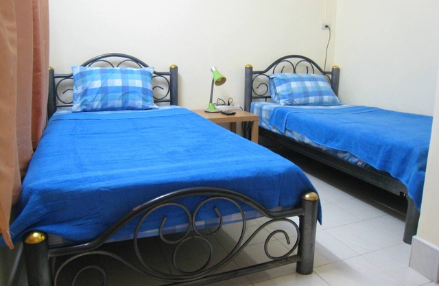 Budget Air Con Room With Ensuite Bathroom