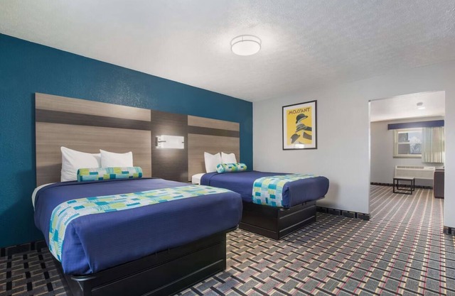 Budget-friendly Accommodations at Knights Inn & Suites Salem! Free Parking