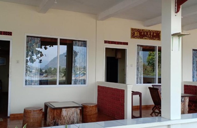 Bunga Ayu Seaside Resort