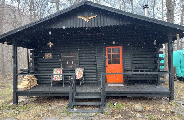 Bunkhouse 38: Serene Wilderness Retreat near Esopus Creek