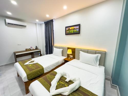 C-Hotel