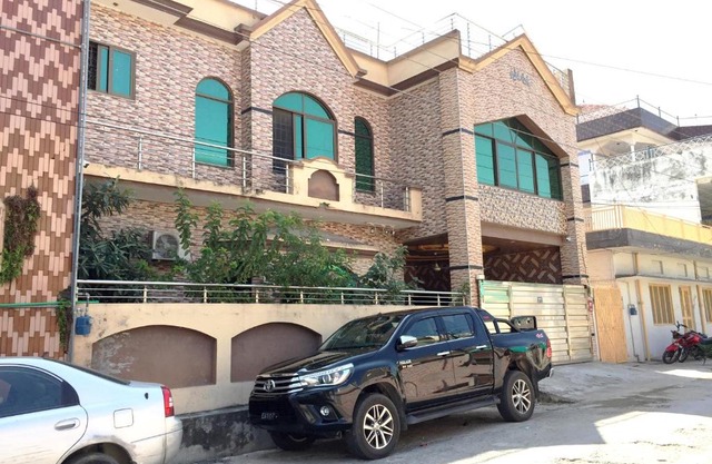 C4 Mirpur City AJK Overseas Pakistanis Villa - Private House & Car Parking