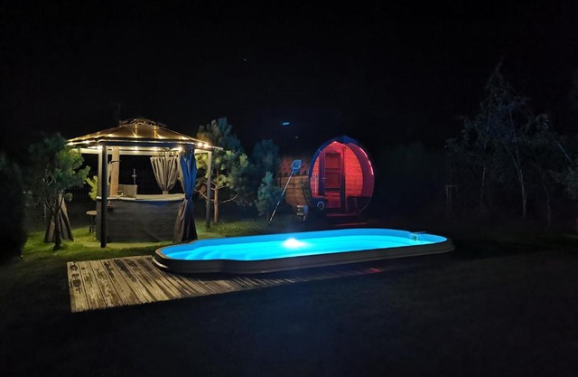 Całoroczny dom na Mazurach WrzoSPA z jacuzzi