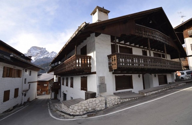 Cà Vallesella B: apartment 3 beds near the centre with wifi