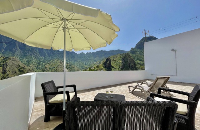 Ca' Yaya - Big House w/Terraces + Rooftop & Views