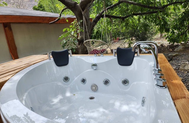 Cabaña de montaña (jacuzzi exterior)