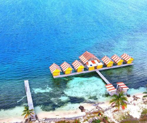 Cabañas sobre el mar en Guna Yala