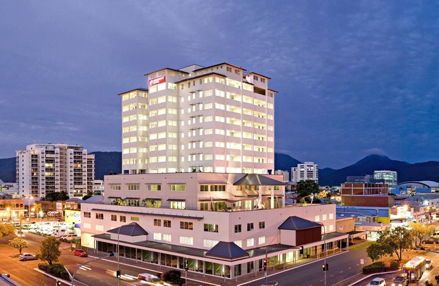 Cairns Central Plaza Apartment Hotel