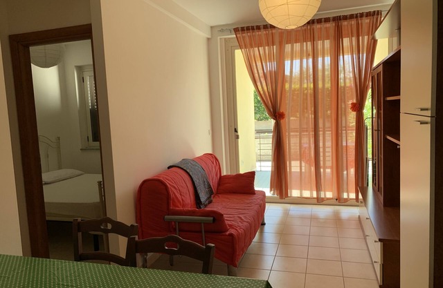 Calabria 5-minute walk to the sea. Free at mid-August!