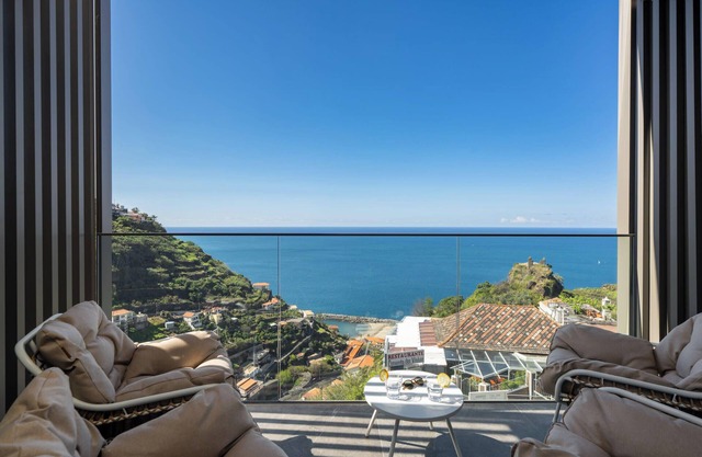 Calheta Hills II – Relax with Sea View and Pool