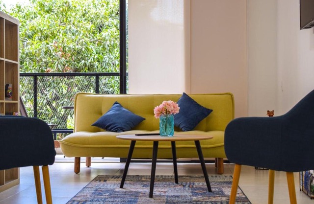Cali - Mantis Loft 304 Sweet
