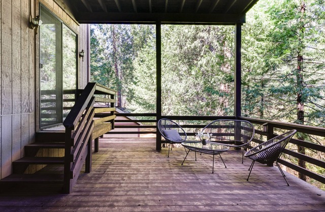 California Getaway w/ Deck & Lake Access