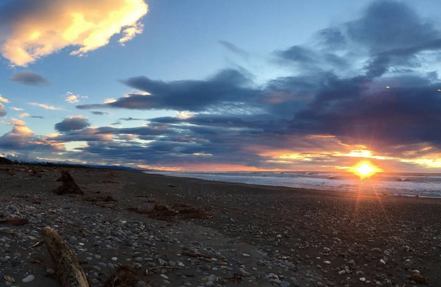 Cameron's Beach Front