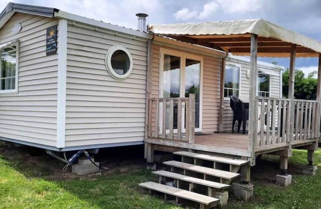 Camping 3 étoiles - Piscine - ccbahhi