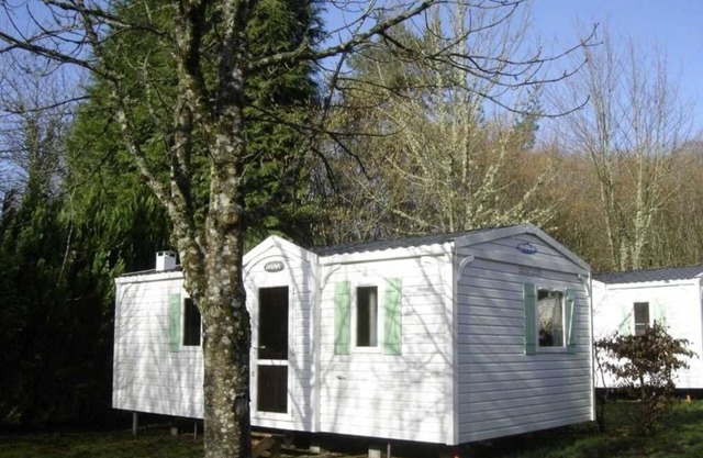Camping 3 étoiles - Piscine - ccafbbe